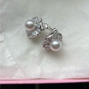 Elegant Silver, Pearl & Crystal Earrings